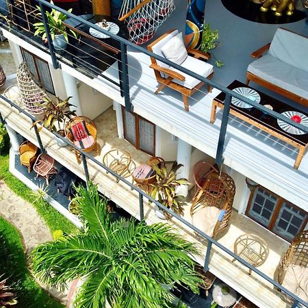 Habibi Hostel & Restaurant Unawatuna Exteriör bild