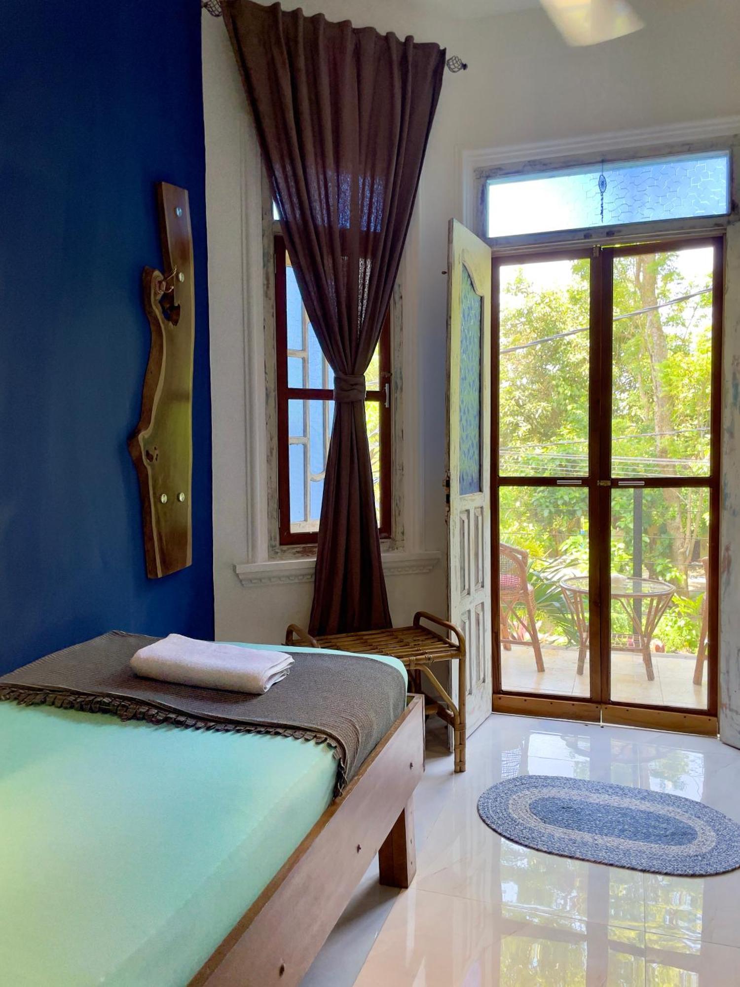 Habibi Hostel & Restaurant Unawatuna Exteriör bild