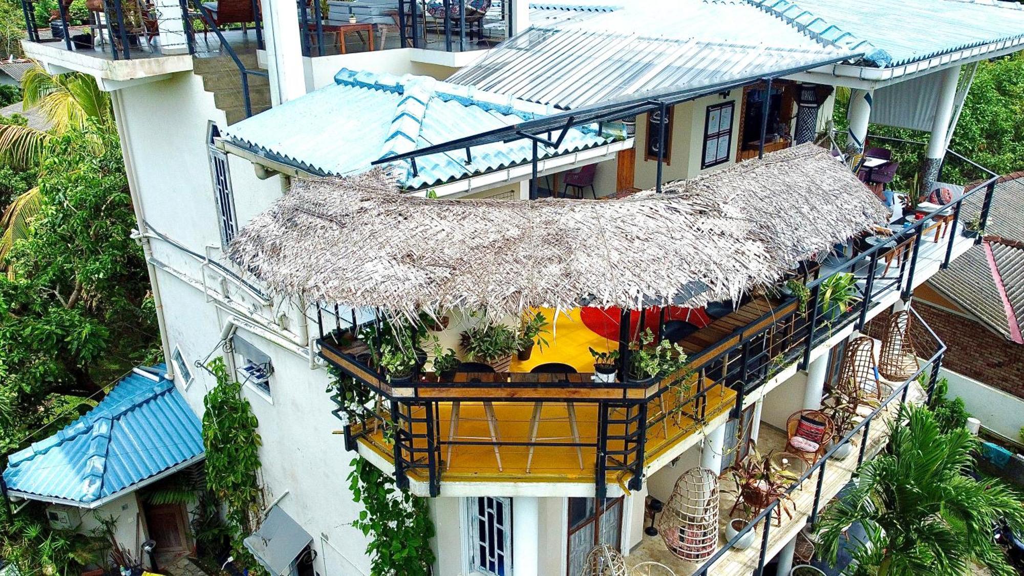 Habibi Hostel & Restaurant Unawatuna Exteriör bild